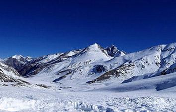 Dhaulagiri Base Camp Trekking