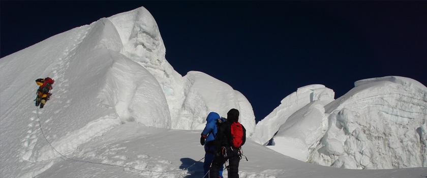 Pokhalde Peak Climbing