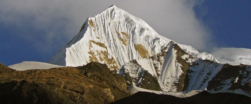 Singu Chuli Peak Climbing