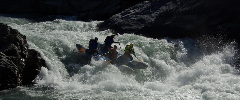 Tamur River Rafting