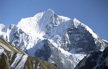 Yala Peak Climbing